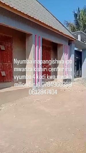 Nyumba ya vyumba vinne inapangishwa Kishiri Center, Mwanza Nyumba ya vyumba vinne inapangishwa Kishiri Center, Mwanza