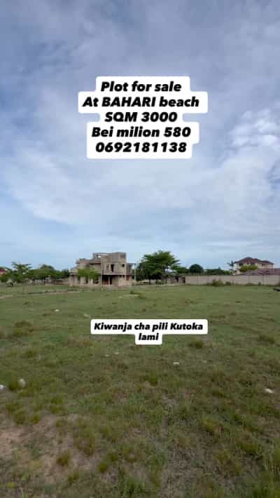 Kiwanja kinauzwa Bahari Beach, Dar Es Salaam (3000 sqm)