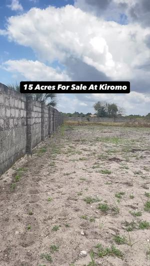 Kiwanja (Residential/Commercial) kinauzwa Kiromo, Pwani (15 acre) Kiwanja (Residential/Commercial) kinauzwa Kiromo, Pwani (15 acre)