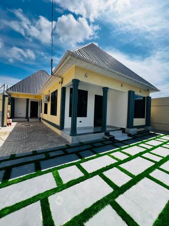 4 Bedrooms House for Sale in Kisiwani Darajani, Kigamboni, Dar Es Salaam 4 Bedrooms House for Sale in Kisiwani Darajani, Kigamboni, Dar Es Salaam