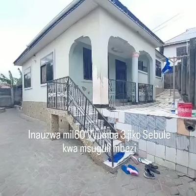Nyumba ya vyumba vitatu inauzwa Ubungo Mbezi, Dar Es Salaam (400 sqm) Nyumba ya vyumba vitatu inauzwa Ubungo Mbezi, Dar Es Salaam (400 sqm)