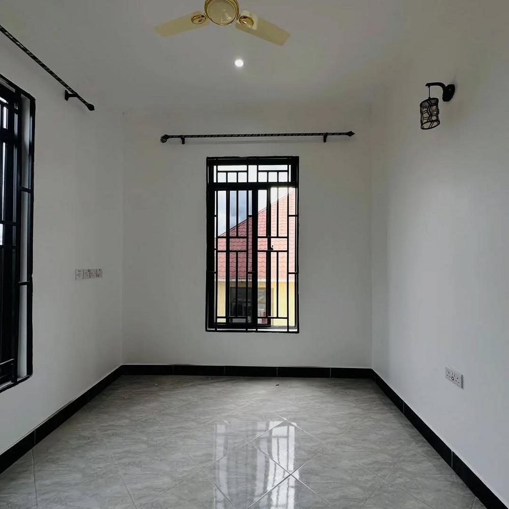 media -6