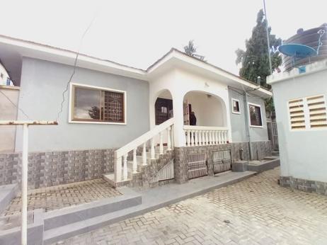 Nyumba ya vyumba vitatu inapangishwa Kimara Korogwe, Dar Es Salaam Nyumba ya vyumba vitatu inapangishwa Kimara Korogwe, Dar Es Salaam