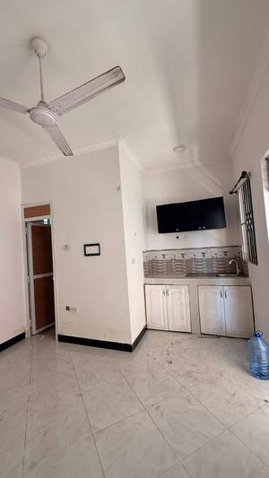 Nyumba ya chumba kimoja inapangishwa Kigamboni Kisiwani, Dar Es Salaam Nyumba ya chumba kimoja inapangishwa Kigamboni Kisiwani, Dar Es Salaam
