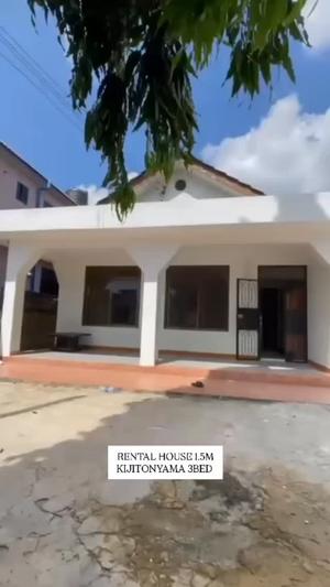 3 Bedrooms House for Rent in Kijitonyama, Dar Es Salaam 3 Bedrooms House for Rent in Kijitonyama, Dar Es Salaam