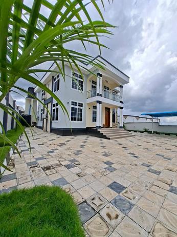 4 Bedrooms House for Rent in Goba Lastanza, Dar Es Salaam