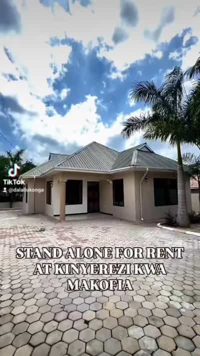 Nyumba ya vyumba vinne inapangishwa Kinyerezi kwa Makofia, Dar Es Salaam