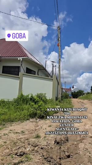 Kiwanja kinauzwa Goba Center, Dar Es Salaam sqm 700