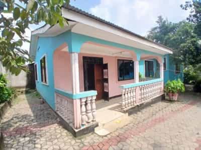 Nyumba/Apartment ya vyumba vitatu inapangishwa Kimara, Dar Es Salaam