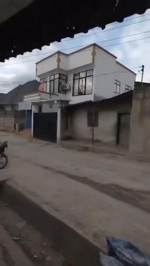 Nyumba ya vyumba 6 inauzwa Buguruni Mnyamani, Dar Es Salaam Nyumba ya vyumba 6 inauzwa Buguruni Mnyamani, Dar Es Salaam