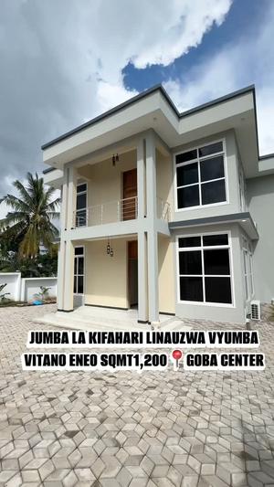 Nyumba ya vyumba vitano inauzwa Goba Center, Dar Es Salaam (1200 sqm) Nyumba ya vyumba vitano inauzwa Goba Center, Dar Es Salaam (1200 sqm)