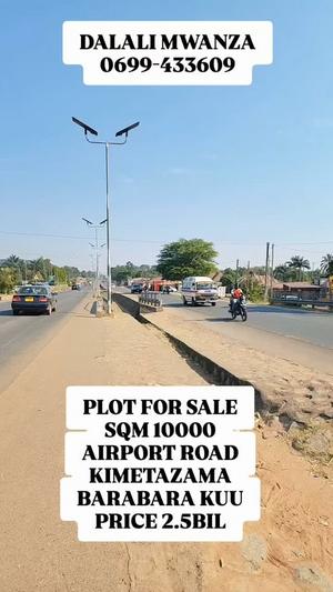 Plot for sale in Airport Road, Mwanza sqm 10000