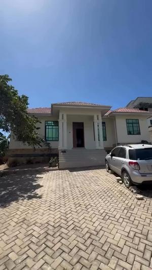 Nyumba ya vyumba vinne inapangishwa Goba Magholofani, Dar Es Salaam