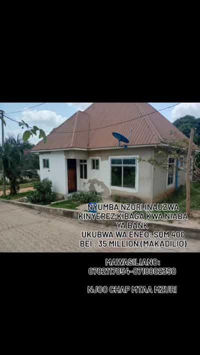 Nyumba ya vyumba vitatu inauzwa Tabata Kinyerezi Mwisho Kibaga, Dar Es Salaam (400 sqm)