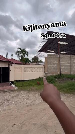 Kiwanja kinauzwa Kijitonyama, Dar Es Salaam sqm 652