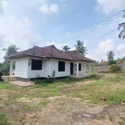 4 Bedrooms House for Rent in Mbezi, Dar Es Salaam 4 Bedrooms House for Rent in Mbezi, Dar Es Salaam