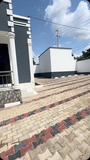 Nyumba ya vyumba viwili inapangishwa Kigamboni Darajani, Dar Es Salaam Nyumba ya vyumba viwili inapangishwa Kigamboni Darajani, Dar Es Salaam