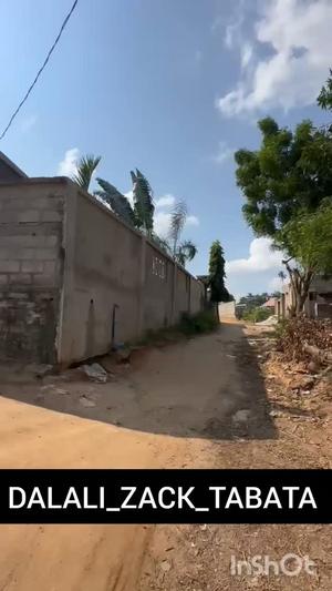 Nyumba ya vyumba vitatu inauzwa Mongolandege, Dar Es Salaam (400 sqm) Nyumba ya vyumba vitatu inauzwa Mongolandege, Dar Es Salaam (400 sqm)