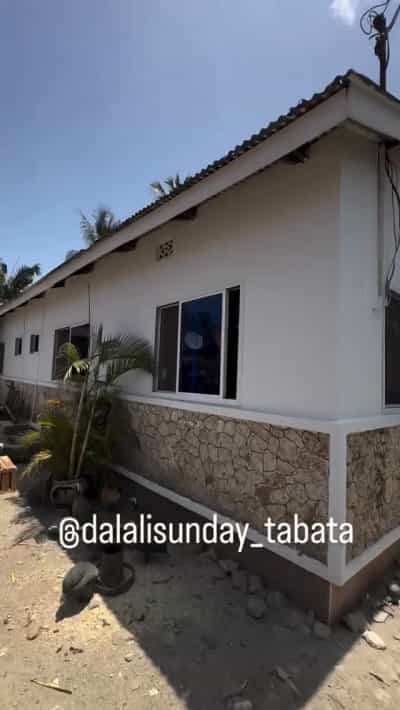 Apartment inauzwa Tabata Chang'ombe Stand, Dar Es Salaam (1600 sqm)