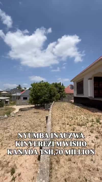 Nyumba ya vyumba vinne inauzwa TABATA KINYEREZI MWISHO KANADA, Dar Es Salaam (530 sqm) Nyumba ya vyumba vinne inauzwa TABATA KINYEREZI MWISHO KANADA, Dar Es Salaam (530 sqm)