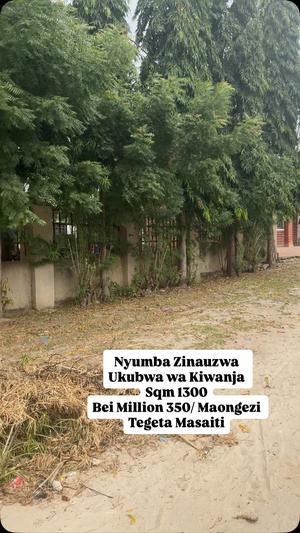 House for Sale in Tegeta Masaiti, Dar Es Salaam (1300 sqm) House for Sale in Tegeta Masaiti, Dar Es Salaam (1300 sqm)
