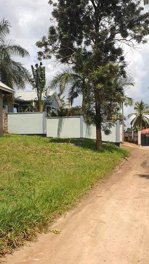 Kiwanja kinauzwa Goba, Dar Es Salaam (1650 sqm)