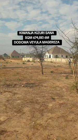 Kiwanja (Residential/Commercial) kinauzwa Dodoma Veyula (674 sqm) Kiwanja (Residential/Commercial) kinauzwa Dodoma Veyula (674 sqm)