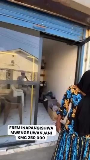 Frame ya Biashara inapangishwa Mwenge, Dar Es Salaam Frame ya Biashara inapangishwa Mwenge, Dar Es Salaam