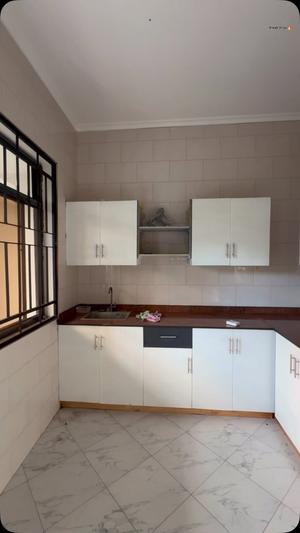 Apartment ya vyumba viwili inapangishwa Makongo Juu, Dar Es Salaam Apartment ya vyumba viwili inapangishwa Makongo Juu, Dar Es Salaam