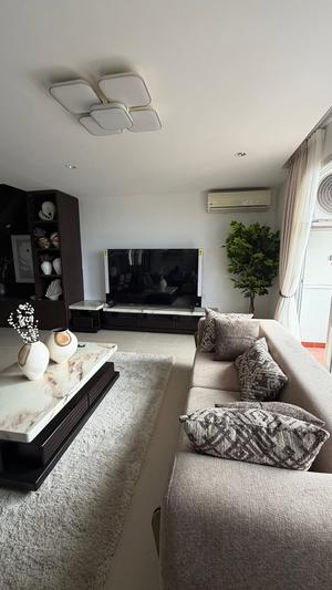 Apartment (Furnished) ya vyumba vitatu inapangishwa Morocco Square, Dar Es Salaam Apartment (Furnished) ya vyumba vitatu inapangishwa Morocco Square, Dar Es Salaam