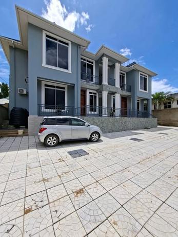 Apartment ya vyumba vitatu inapangishwa Salasala, Dar Es Salaam