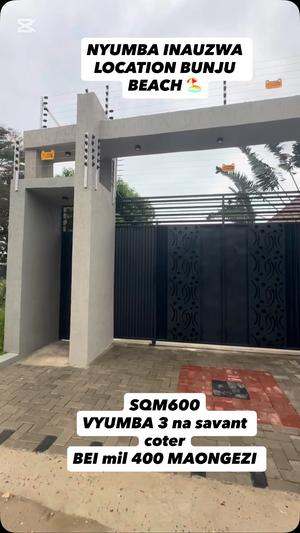 Nyumba ya vyumba vitatu inauzwa Bunju Beach, Dar Es Salaam (600 sqm) Nyumba ya vyumba vitatu inauzwa Bunju Beach, Dar Es Salaam (600 sqm)
