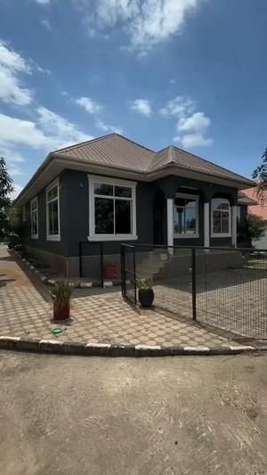 Nyumba ya vyumba vinne inapangishwa Goba Near Salasala (Majengo), Dar Es Salaam