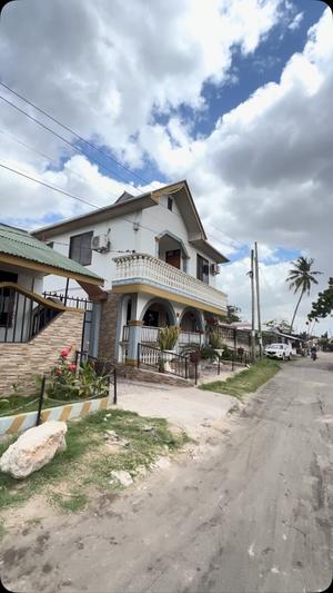 6 Bedrooms House for Rent in Tabata Segerea, Dar Es Salaam 6 Bedrooms House for Rent in Tabata Segerea, Dar Es Salaam