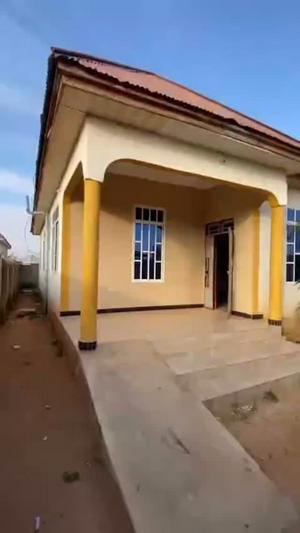 Apartment ya vyumba vitatu inapangishwa Chidachi, Dodoma Apartment ya vyumba vitatu inapangishwa Chidachi, Dodoma