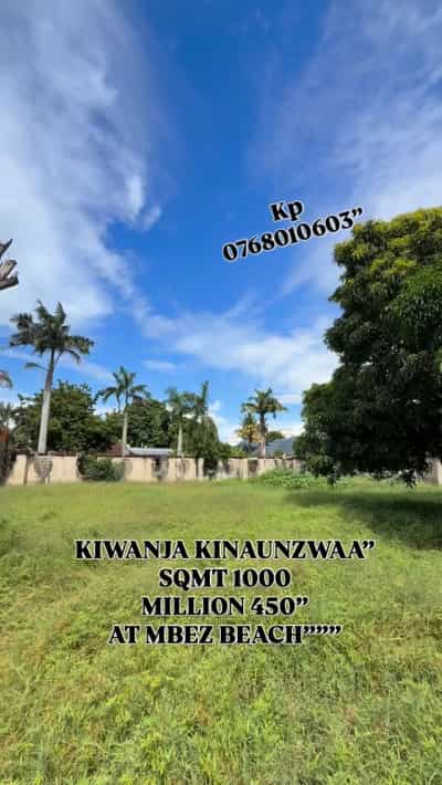 Kiwanja kinauzwa Mbezi Beach, Dar Es Salaam (1000 sqm)