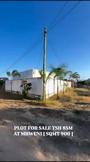 Kiwanja kinauzwa Mbweni, Dar Es Salaam (900 sqm) Kiwanja kinauzwa Mbweni, Dar Es Salaam (900 sqm)