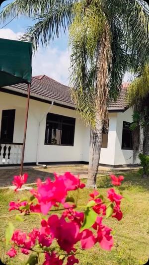 4 Bedrooms House for Rent in Mbezi Beach, Dar Es Salaam