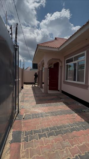 3 Bedrooms House for Rent in Kigamboni-Kibada, Dar Es Salaam