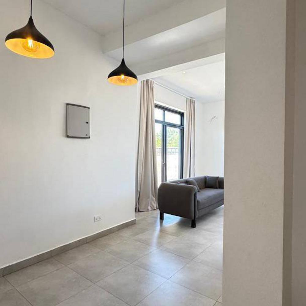 media -3 media -3