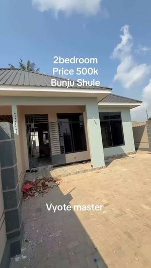 Nyumba ya vyumba viwili inapangishwa Bunju A Shule, Dar Es Salaam Nyumba ya vyumba viwili inapangishwa Bunju A Shule, Dar Es Salaam