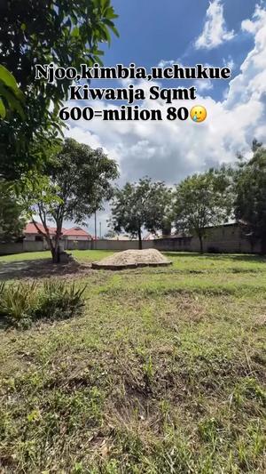 Kiwanja kinauzwa Makongo Mtipesa, Dar Es Salaam sqm 600