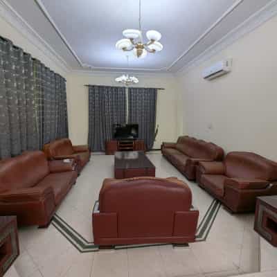 Villa (Furnished) ya vyumba vinne inapangishwa Oysterbay, Dar Es Salaam