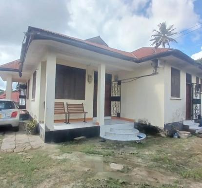 2 Bedrooms House for Rent in Kimara Temboni, Dar Es Salaam