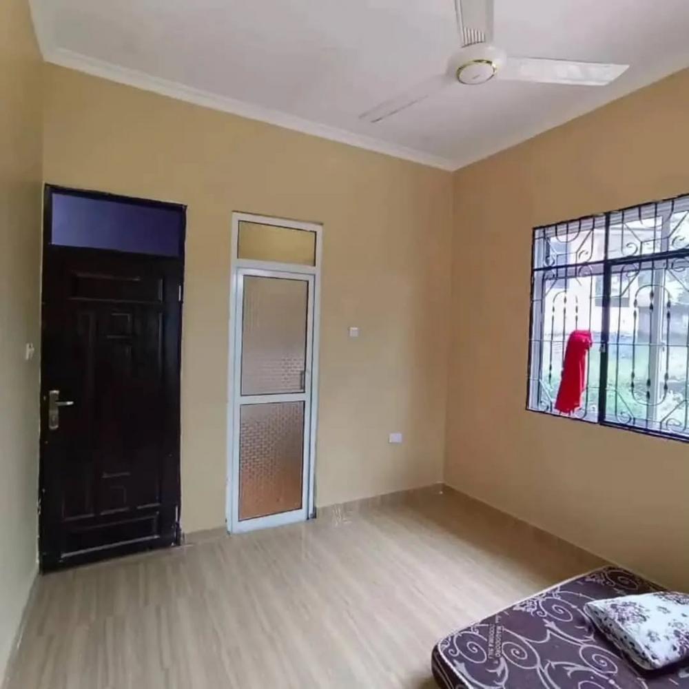 media -2 media -2