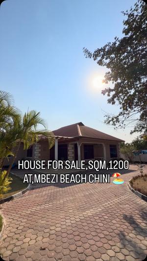 Nyumba ya vyumba vinne inauzwa Mbezi Beach, Dar Es Salaam (1200 sqm) Nyumba ya vyumba vinne inauzwa Mbezi Beach, Dar Es Salaam (1200 sqm)