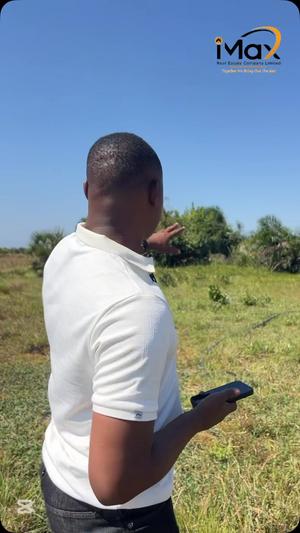 Kiwanja kinauzwa Kigamboni Tulivu, Dar Es Salaam (10 acre) Kiwanja kinauzwa Kigamboni Tulivu, Dar Es Salaam (10 acre)