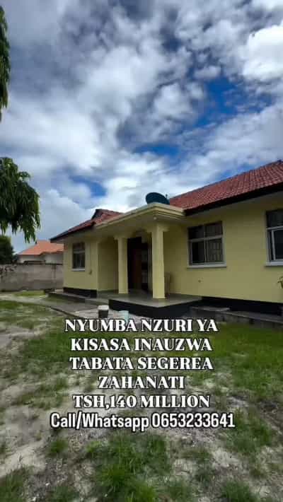 Nyumba ya vyumba vitatu inauzwa Tabata Segerea, Dar Es Salaam (696 sqm)