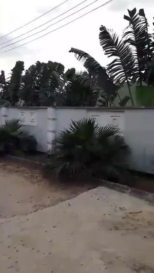 Nyumba ya vyumba vitatu inauzwa Goba Njia 4, Dar Es Salaam (800 sqm) Nyumba ya vyumba vitatu inauzwa Goba Njia 4, Dar Es Salaam (800 sqm)