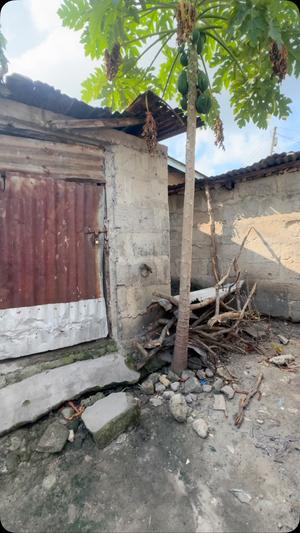 Kiwanja kinauzwa Kawe, Dar Es Salaam (200 sqm) Kiwanja kinauzwa Kawe, Dar Es Salaam (200 sqm)
